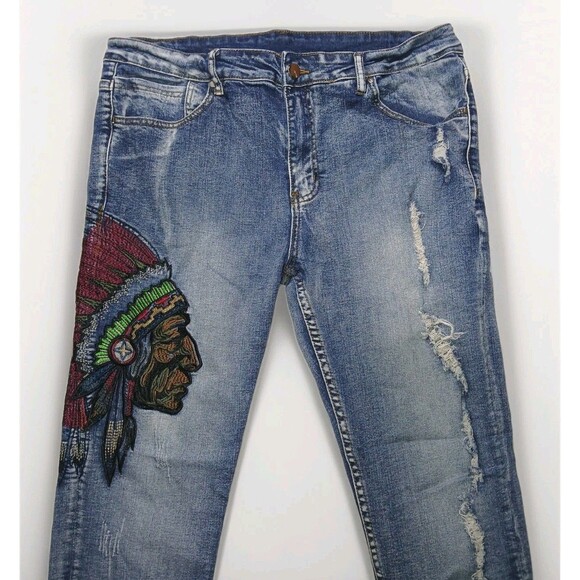 Men's Distressed Jeans with Native American Chief Head Embroidery 36 StreetWear - Picture 3 of 14